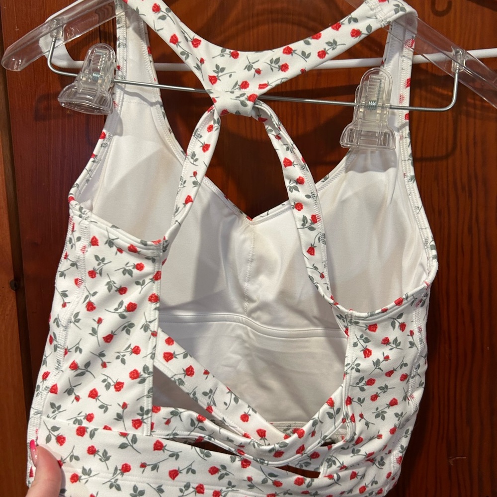 Gilly Hicks White and Red Floral Crop Top - Picture 2 of 5